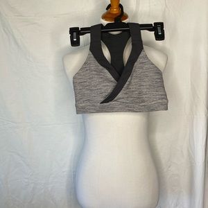 Lululemon Criss cross bra